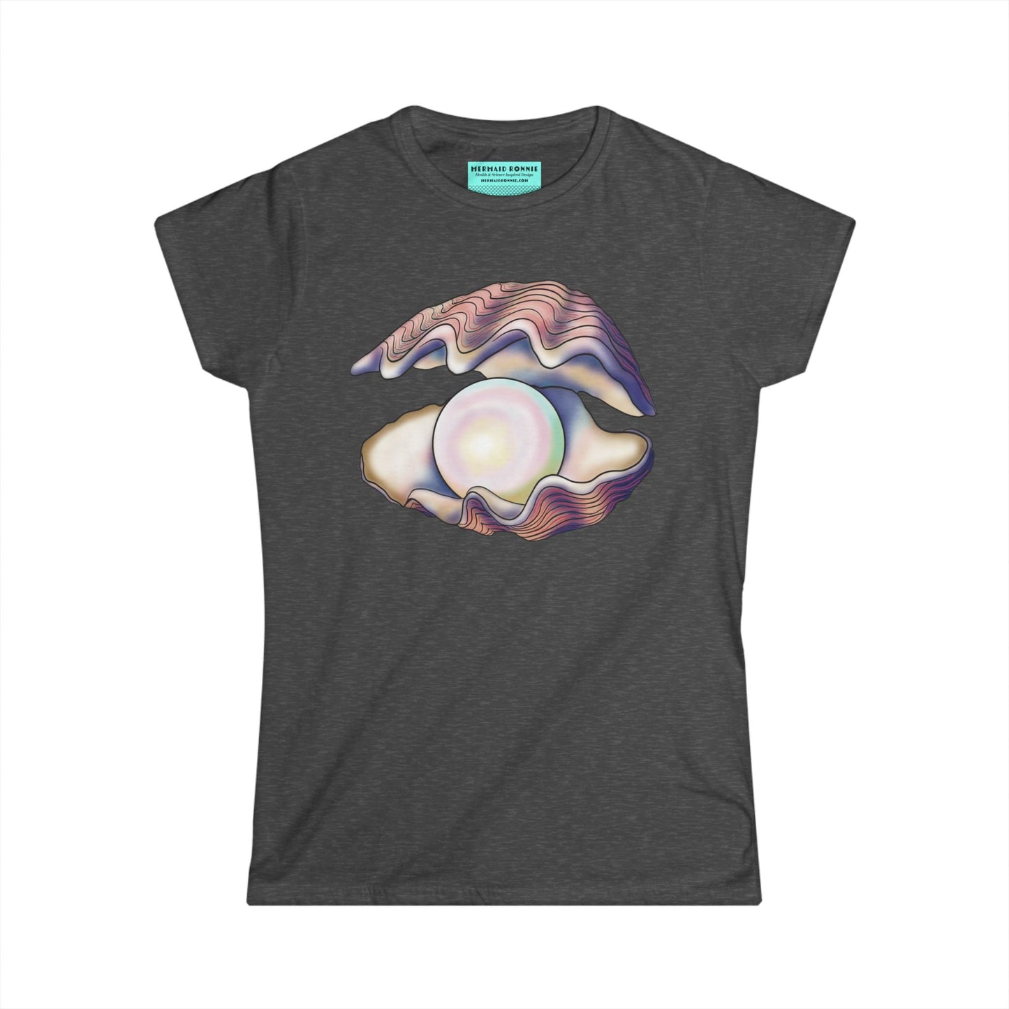 Women’s t-shirt in dark grey featuring an illustration of an open oyster with a large iridescent pearl inside.