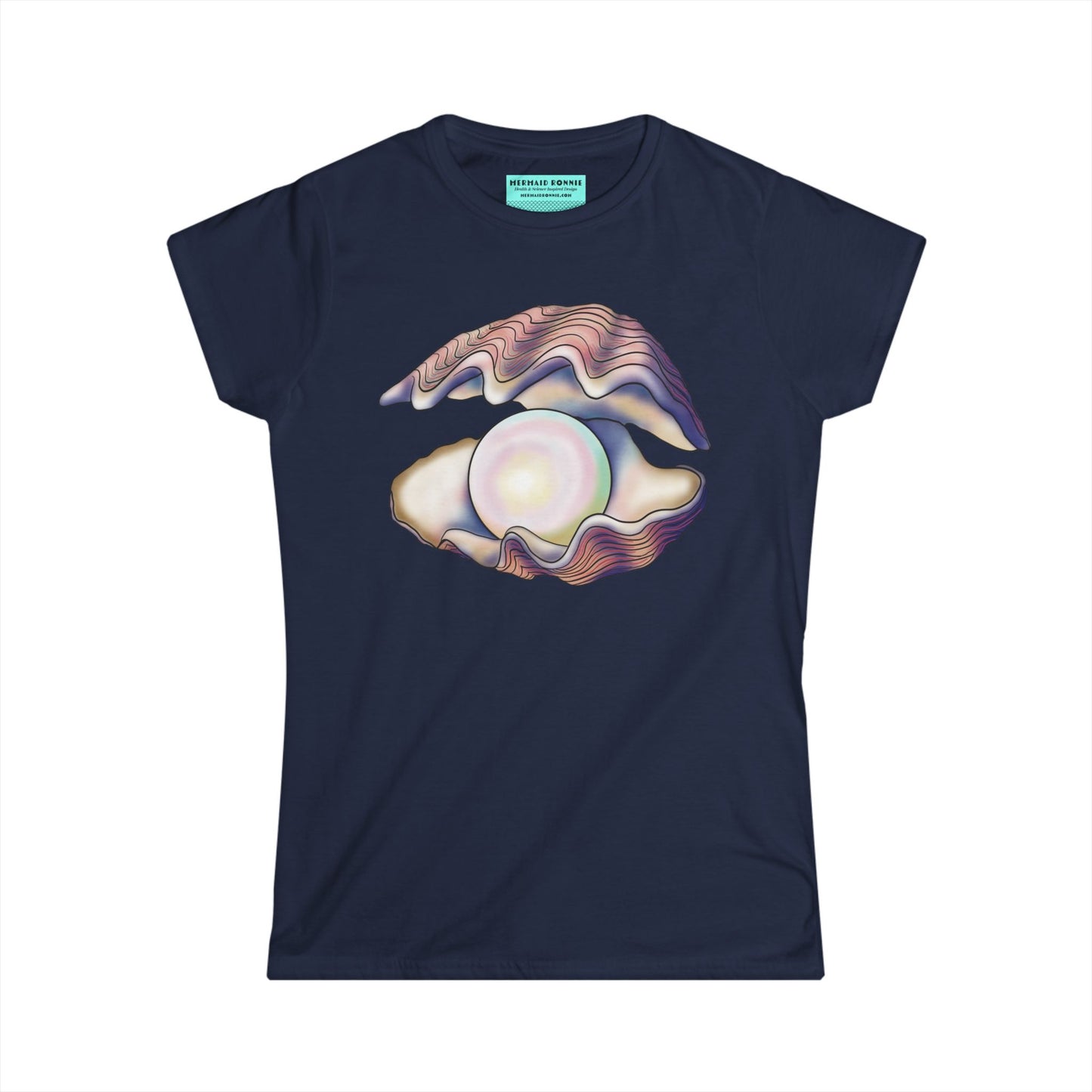 Women’s t-shirt in navy featuring an illustration of an open oyster with a large iridescent pearl inside.