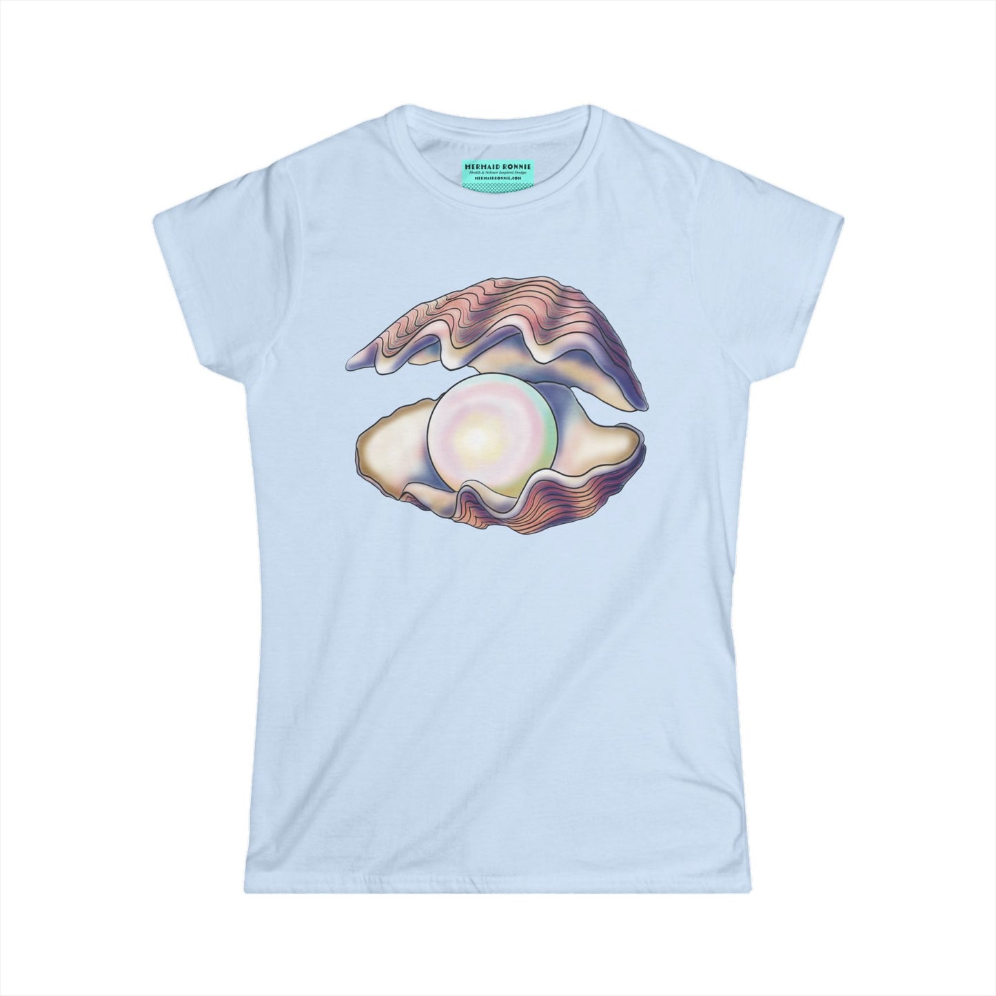 Women’s t-shirt in light blue featuring an illustration of an open oyster with a large iridescent pearl inside.