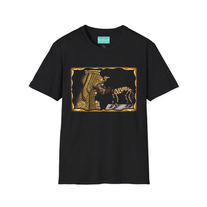 Black t-shirt featuring an illustration of Cleopatra mummy kissing a cat mummy.
