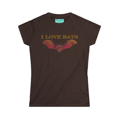 Women’s t-shirt in brown featuring a drawing of a brown bat and text that reads 'I love bats.'