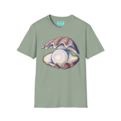 Green t-shirt featuring an illustration of a large oyster with a luminescent pearl inside.