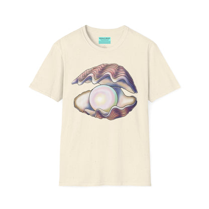 Beige t-shirt featuring an illustration of a large oyster with a luminescent pearl inside.