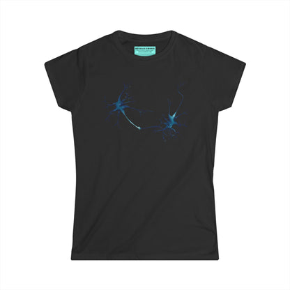 Women’s t-shirt in black featuring an illustration of two multipolar neurons forming a synapse.