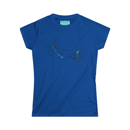 Women’s t-shirt in royal blue featuring an illustration of two multipolar neurons forming a synapse.