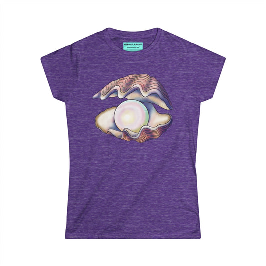 Women’s t-shirt in heather purple featuring an illustration of an open oyster with a large iridescent pearl inside.